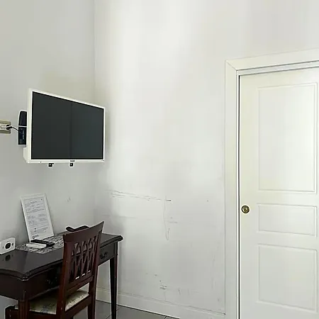 Ciro A Maschio Angioino Bed & Breakfast 3*